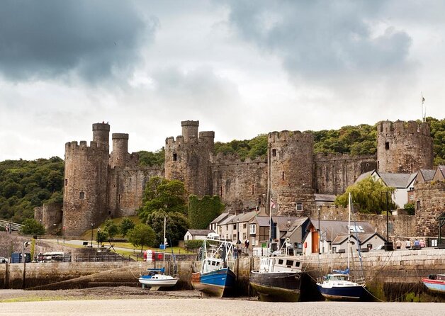 CHESTER: North Wales Adventure - Sightseeing Day Trip Tour - Five details that define this North Wales day