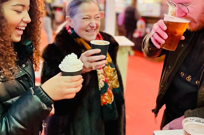 Christmas Lights and Markets Guided Walking Tour with Mulled Wine - Why this short London walk works so well
