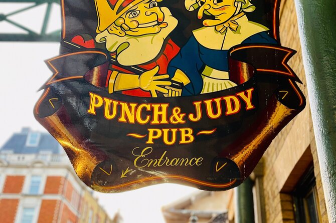Christmas Lights and Markets Guided Walking Tour with Mulled Wine - Meeting Covent Garden as daylight fades