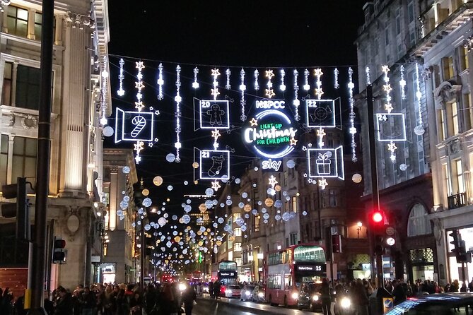 Christmas Lights Open-Top Bus Tour - Starting at Green Park and reaching Marble Arch