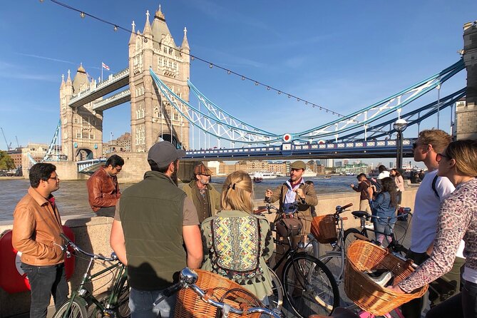 City & Secrets: Explore London's Hidden Gems - Blackfriars, St. Paul’s, and the medieval City