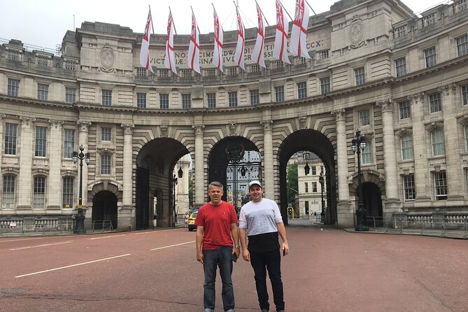 Classic London Tour - The Bank of England and the lanes of the City