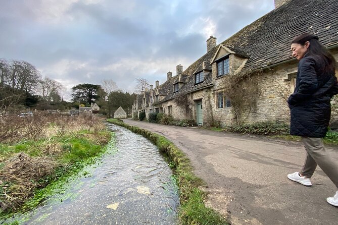 Cotswolds Day Trip from London with Optional Village Lunch - What the $109.62 price really buys