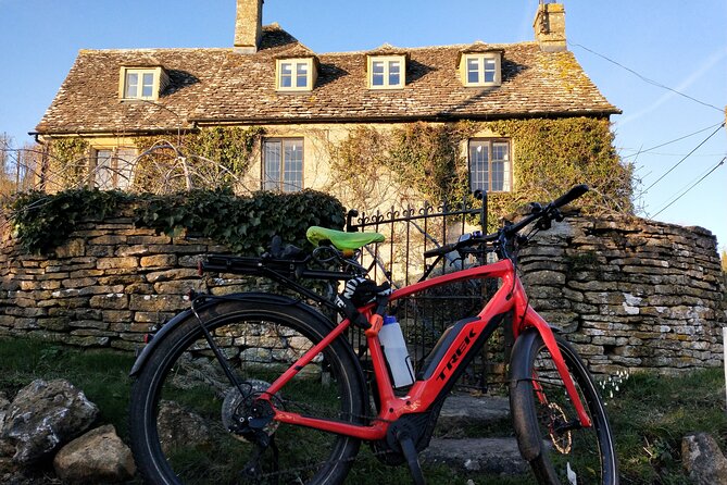 Cotswolds Electric Bike One Day Private Tour starts near Oxford - Swinbrook: village lanes and the usual pub stop