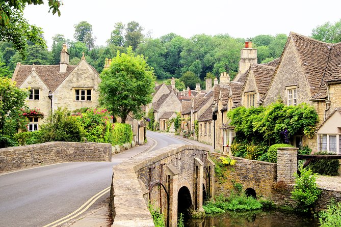 Cotswolds, Oxford & Blenheim Palace Private Tour - Hotel pickup - The Cotswolds are beautiful, but the famous villages get crowded