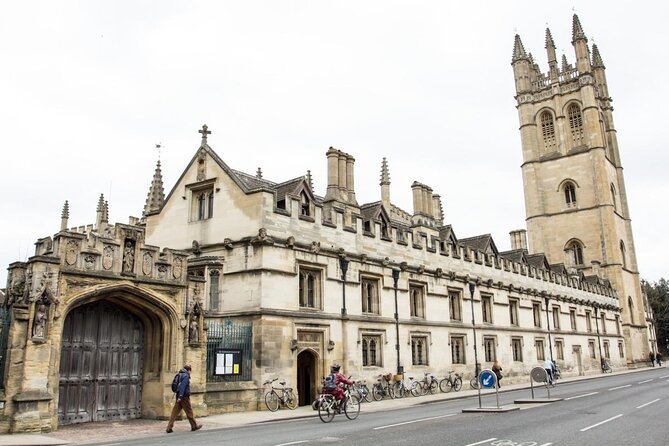 CS Lewis & Tolkien Tour with Magdalen Entry Public tour 13.45 - The Bodleian Library and Oxford’s academic heart