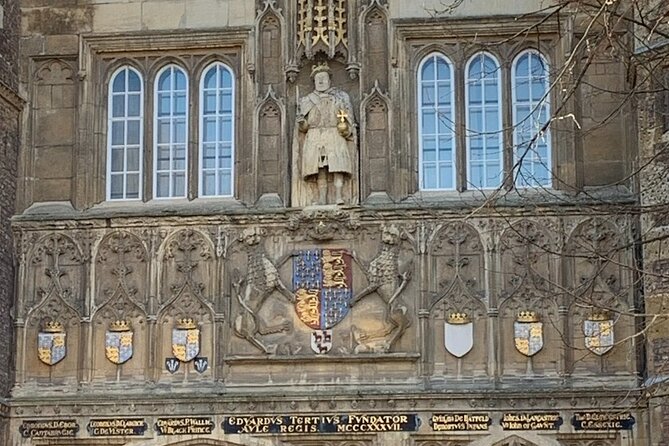 Curious Cambridge - The History Tour that's FUN!!! - Trinity College, Newton, and a famous prank