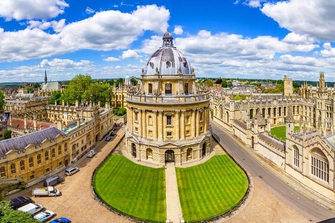 Discover Oxford and Cambridge with Guide from London by Coach - A long day that solves a tricky route