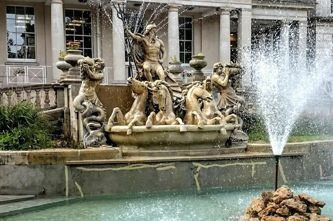 Discovering Cheltenham: A Self-Guided Audio Tour - Local art, Edward Wilson, and stories in the street
