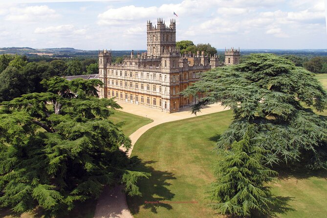Downton Abbey & Highclere Castle Tour from London, with Oxford - Who should book it?