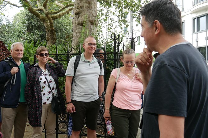 Downton Abbey London Walking Tour - Buckingham Palace, Anna, Bates, and Edith