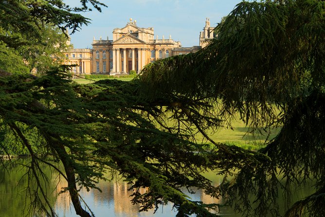 Downton Abbey sites, Cotswolds and Blenheim Palace from London - Bampton, the real village behind Downton