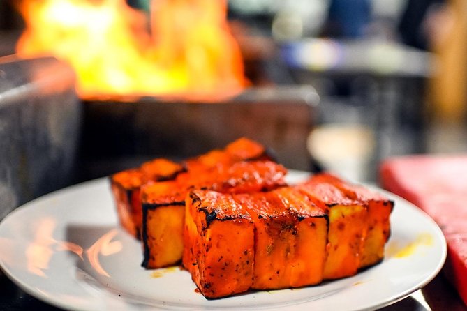 East London Indian Private Food Tour with 8+ Food Tastings - What the 3.5-hour pace feels like