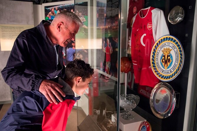 Emirates Stadium and Arsenal Museum Entrance Ticket Including Audio Guide - Following the Players’ Matchday Route