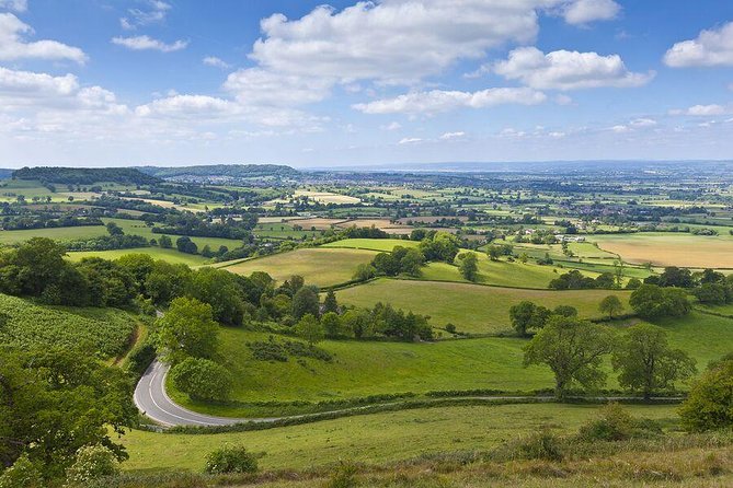 England in One Day: Stonehenge, Bath, the Cotswolds and Stratford-upon-Avon Day Trip from London - The Cotswolds from a coach window