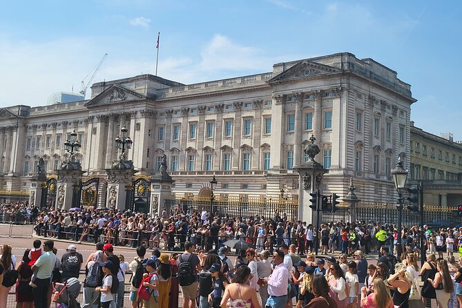 Exciting Full Day Walking Tour - See All London Sites - Millennium Bridge, Tate Modern, and Shakespeare’s Globe