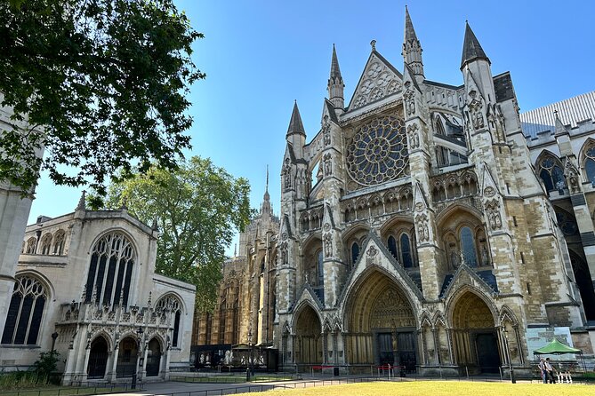 Fast Access Westminster Abbey Private Tour with a London Blue Badge Guide - Poet’s Corner and the people behind the names