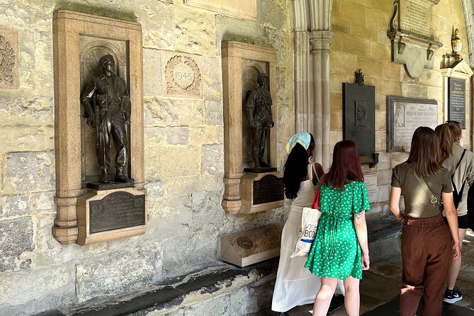 Fast Access Westminster Abbey Private Tour with a London Blue Badge Guide - Stories you might miss on your own