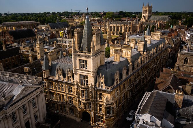 From London: Oxford and Cambridge University Town Tour with Guide - A guide can make or break the day