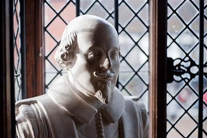 From London: Shakespeare's Stratford-upon-Avon Day Trip by Coach - Shakespeare’s Birthplace and the first Tudor doorway