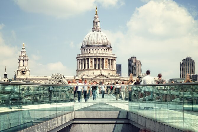 Full Day Private Walking Tour with Skip-the-Line Tower of London - Roman London and the final walk to the Tower