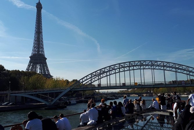 Full-Day Self-Guided Paris Tour from London by Eurostar with Seine River Cruise - Eiffel Tower time without included admission