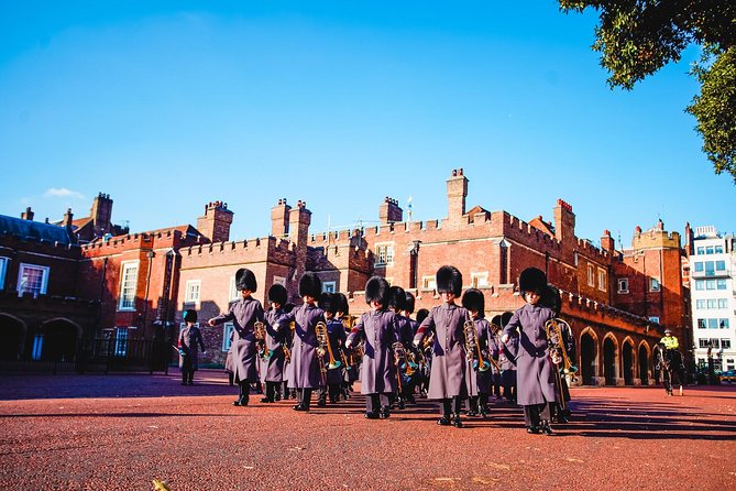 Full Royal Tour: Royal London & Buckingham Palace Tour - Big Ben, Parliament Square, and Westminster Abbey