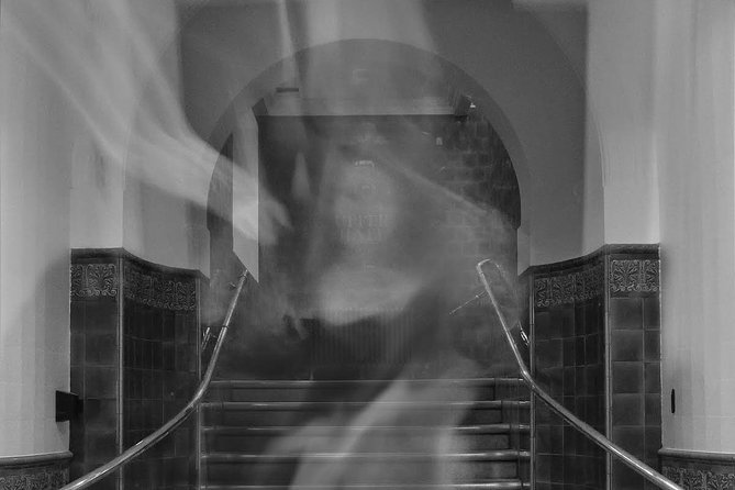 Ghastly Ghost Walking Tour in London - Why the guide can make or break the evening