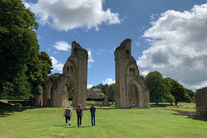 Glastonbury and Cheddar Gorge Guided Day Tour from London - Why this Somerset day trip works