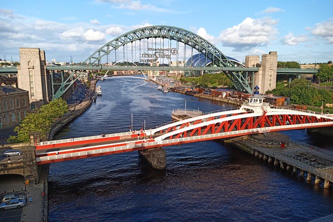 Guided City Walking Tour of Newcastle - Why this Newcastle walk works well on a first day