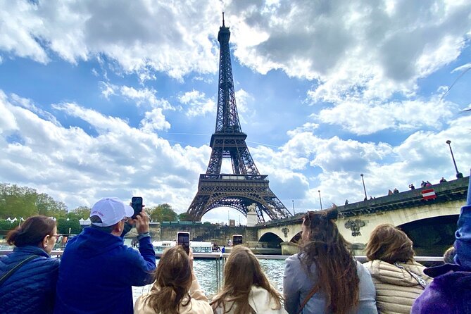 Guided Luxury Paris Day Trip with Optional Lunch at the Eiffel Tower - Lunch at the Eiffel Tower
