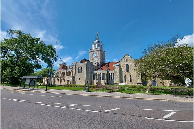 Guided Walking Tour of Portsmouth - One of Portsmouth’s two cathedrals
