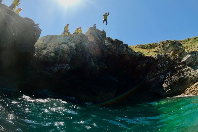 Half-Day Coasteering in Newquay Cornwall - Swimming and climbing along the Cornish shore