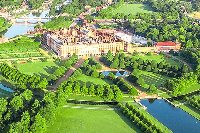 Hampton Court Guided Tour. Full day Access & High Tea - Who will enjoy this Hampton Court experience?