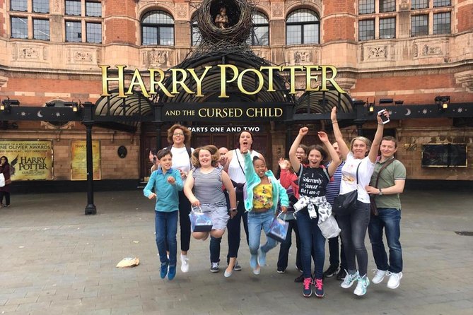 Harry Potter Film Location Walking Tour & Thames River Cruise - The one-hour Thames cruise to Tower Pier