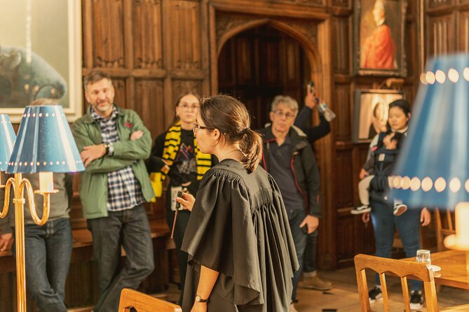 Harry Potter Walking Tour of Oxford Including New College - St. Mary’s Church and the writers of Oxford