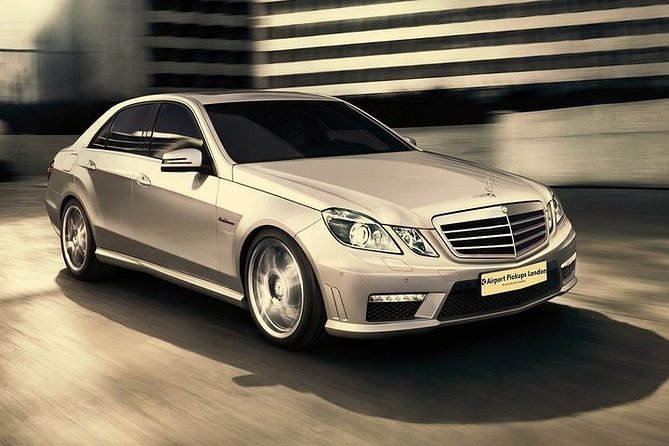 Heathrow Airport to Cambridge private taxi transfers - Heathrow arrival timing and the flight tracking system