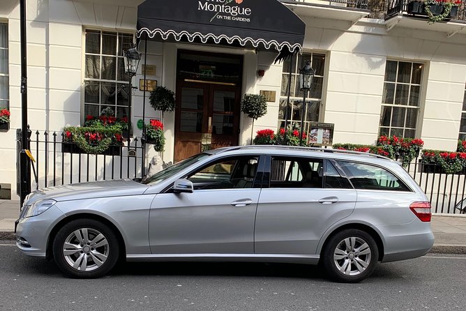 Heathrow Airport to London Private Arrival Transfers - Meet-and-greet help for older passengers and families