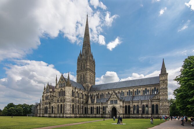 Heathrow to Southampton Private Transfer - What the ride itself may include
