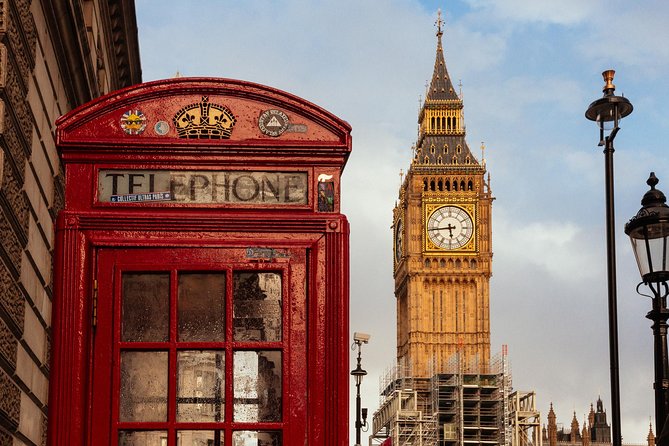 Highlights & Hidden Gems With Locals: Best of London Private Tour - The Route May Shift Toward Westminster, the Thames, or Music