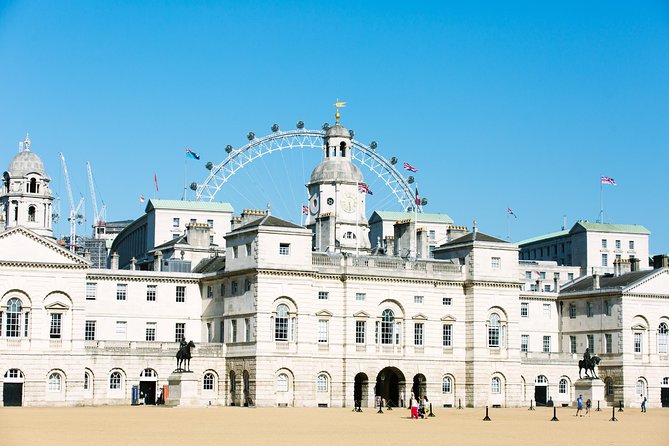 Highlights of Royal London Bike Tour including Hyde Park - Westminster and Big Ben: the grand opening