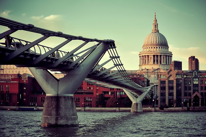 Highlights & Secrets of London Private Tour - Camden Town, Downtown & Markets - Why this private London walk feels different