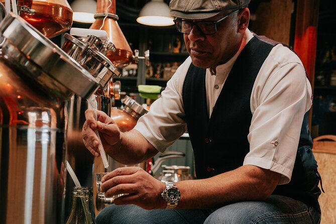 Hooting Owl Distillery York - Distillery Tour & Gin Tasting - The playful Tour de Yorkshire story