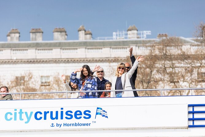 Hop-On Hop-Off Sightseeing River Cruise on the Thames - Why the Thames is a smart sightseeing route