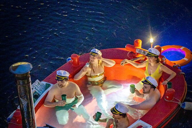 Hot Tub Boat Tour in London - London's most unique tour - Canary Wharf From a Hot Tub