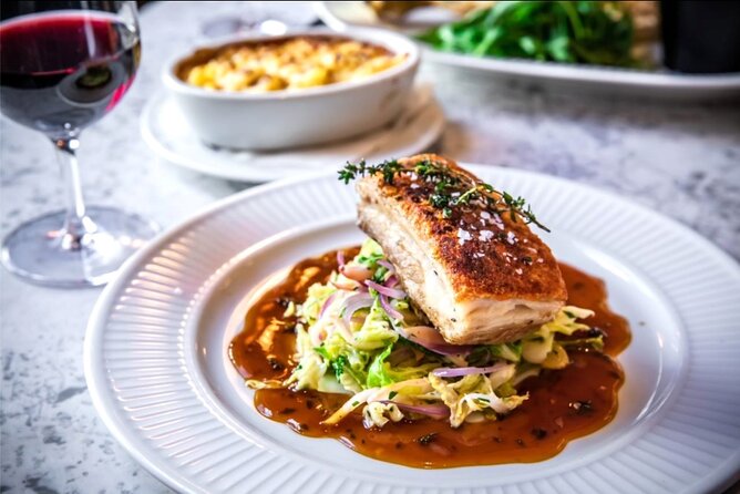 International Stand Up Comedy Showcase - Show & Dinner (Côte) - The best way to fit it into your London plans