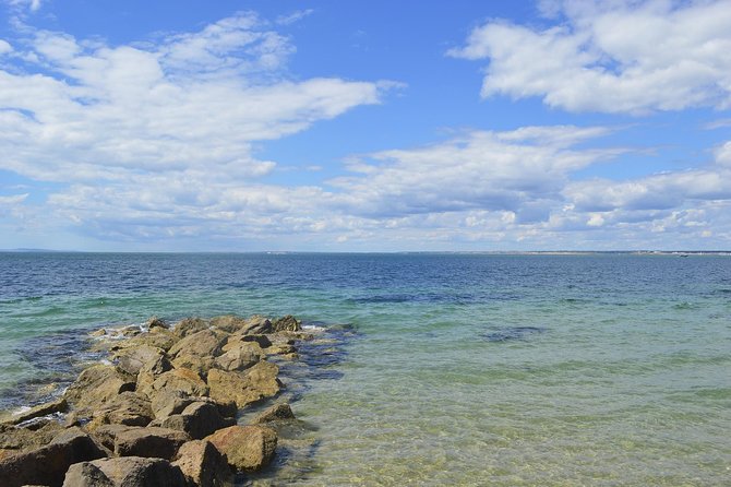 Isle of Wight - Day Tour from Brighton - Godshill, thatched cottages, and lunch