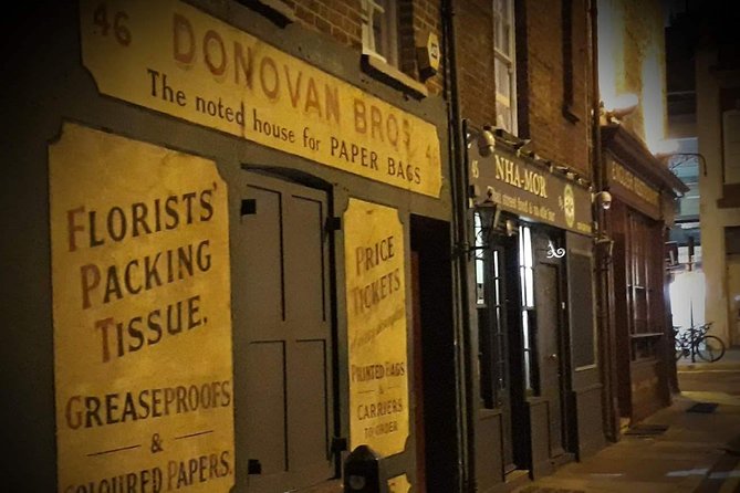 Jack the Ripper London Private Taxi Tour - Why a private taxi is useful for this dark East End story