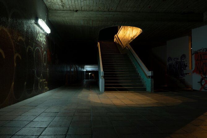 Jack the Ripper Tour and Underground Prison - The Viaduct Tavern and the underground finish