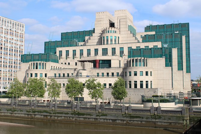 James Bond Film Location Walking Tour in London - Key points about the James Bond London walk